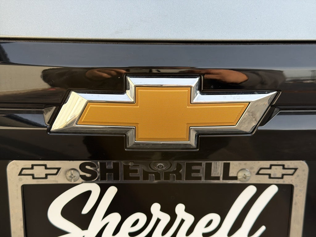 2025 Chevrolet Traverse AWD LT