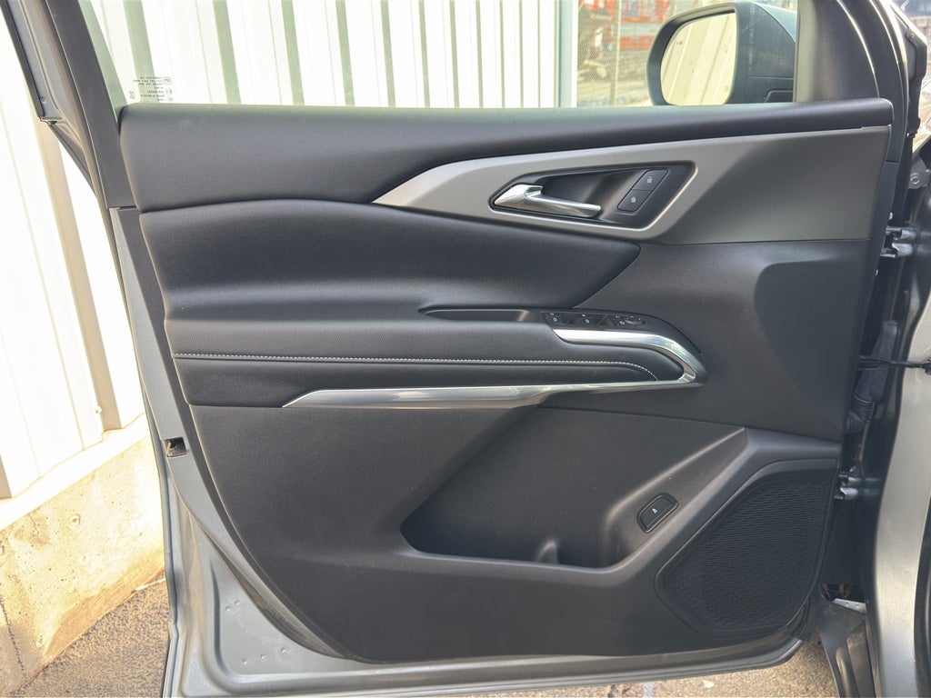 2025 Chevrolet Traverse AWD LT