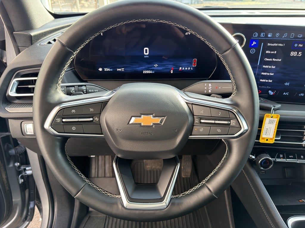 2025 Chevrolet Traverse AWD LT