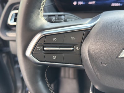 2025 Chevrolet Traverse AWD LT