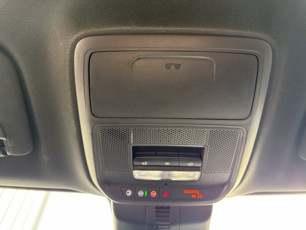 2025 Chevrolet Traverse AWD LT