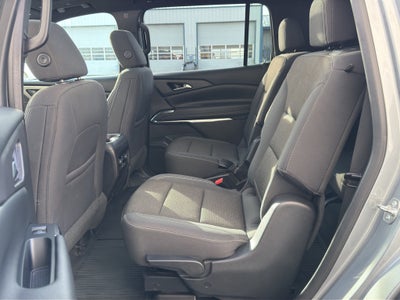 2025 Chevrolet Traverse AWD LT