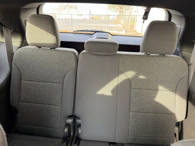 2025 Chevrolet Traverse AWD LT