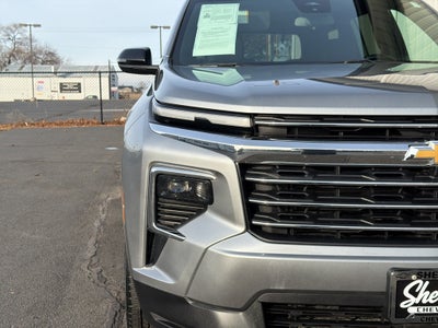 2025 Chevrolet Traverse AWD LT