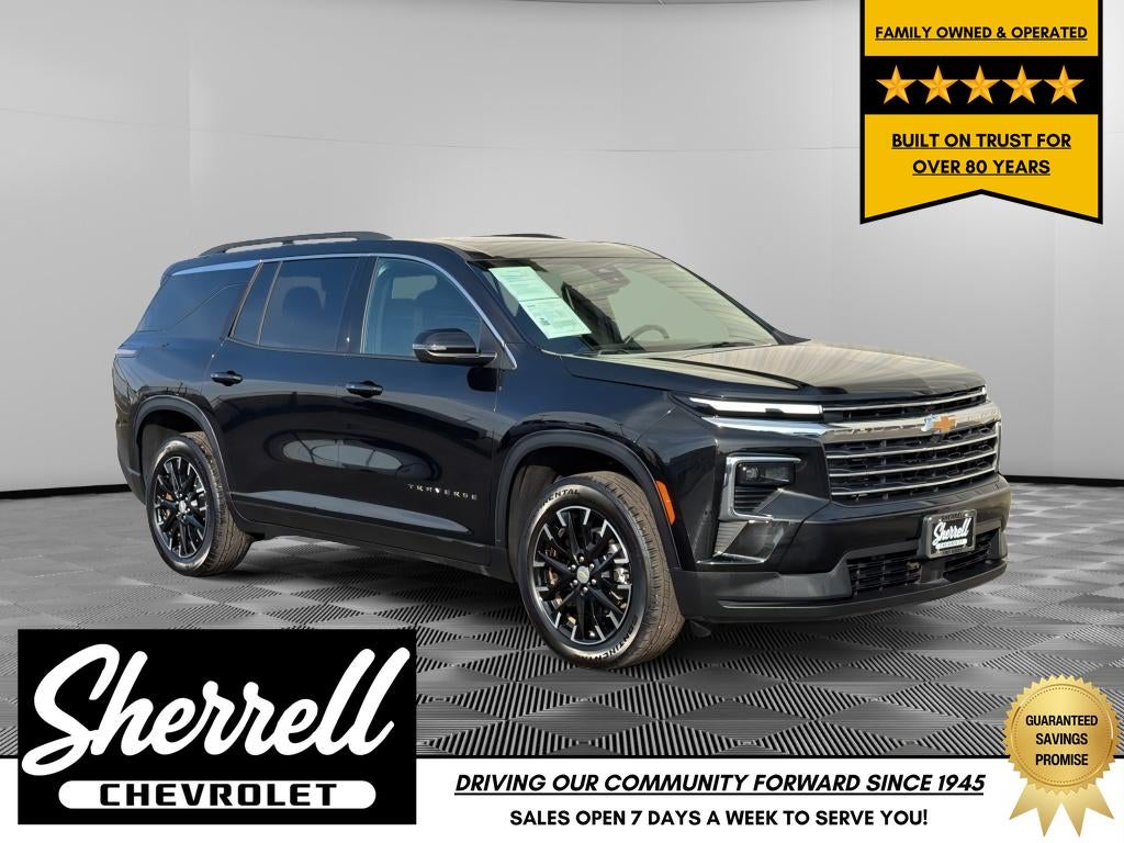 2025 Chevrolet Traverse AWD LT