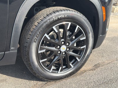 2025 Chevrolet Traverse AWD LT