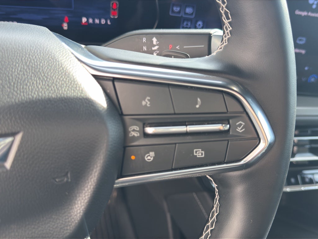 2025 Chevrolet Traverse AWD LT