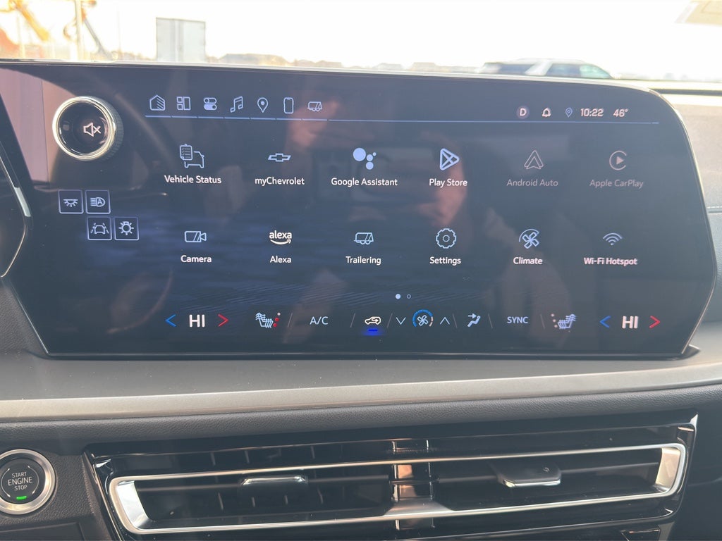 2025 Chevrolet Traverse AWD LT