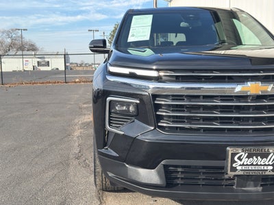2025 Chevrolet Traverse AWD LT