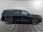 2025 Chevrolet Traverse AWD LT