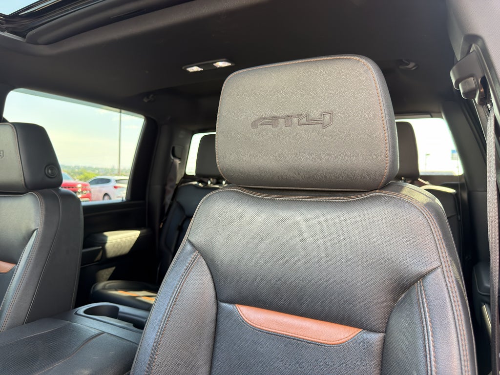 2023 GMC Sierra AT4