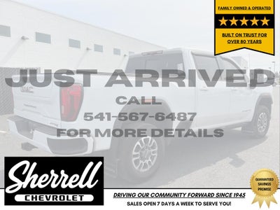 2023 GMC Sierra AT4