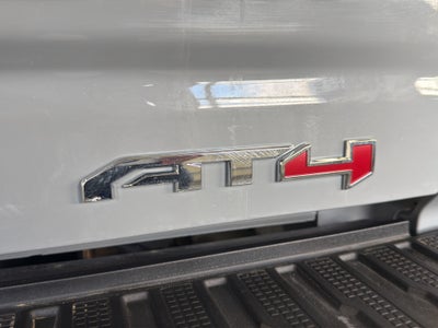 2024 GMC Sierra AT4