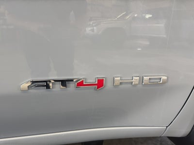 2024 GMC Sierra AT4