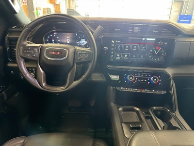 2024 GMC Sierra AT4
