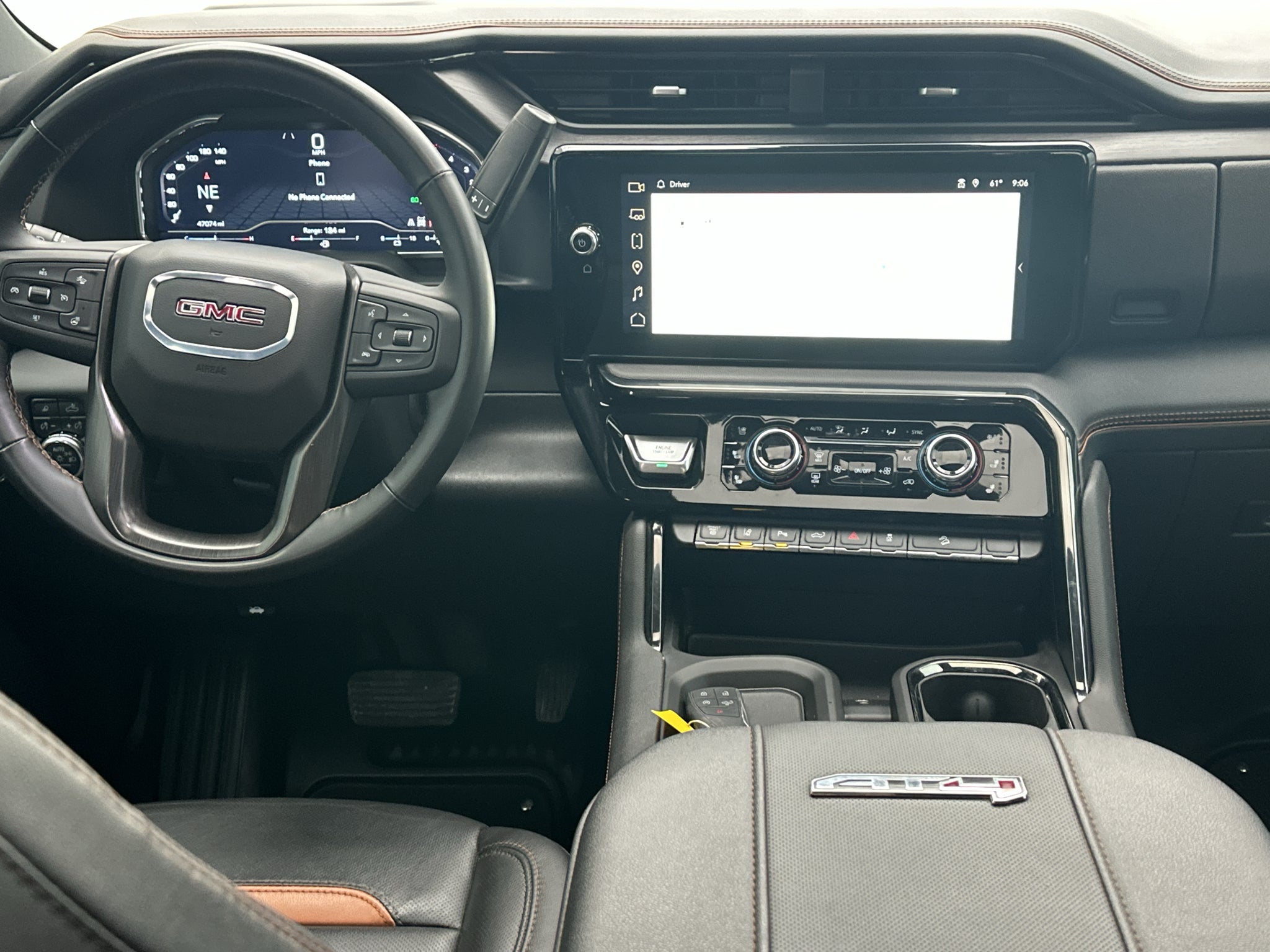 2024 GMC Sierra AT4