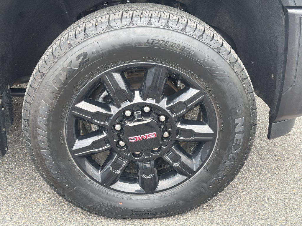 2024 GMC Sierra AT4