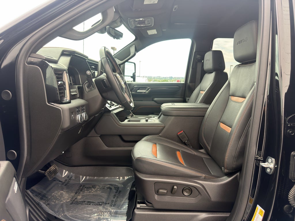 2024 GMC Sierra AT4