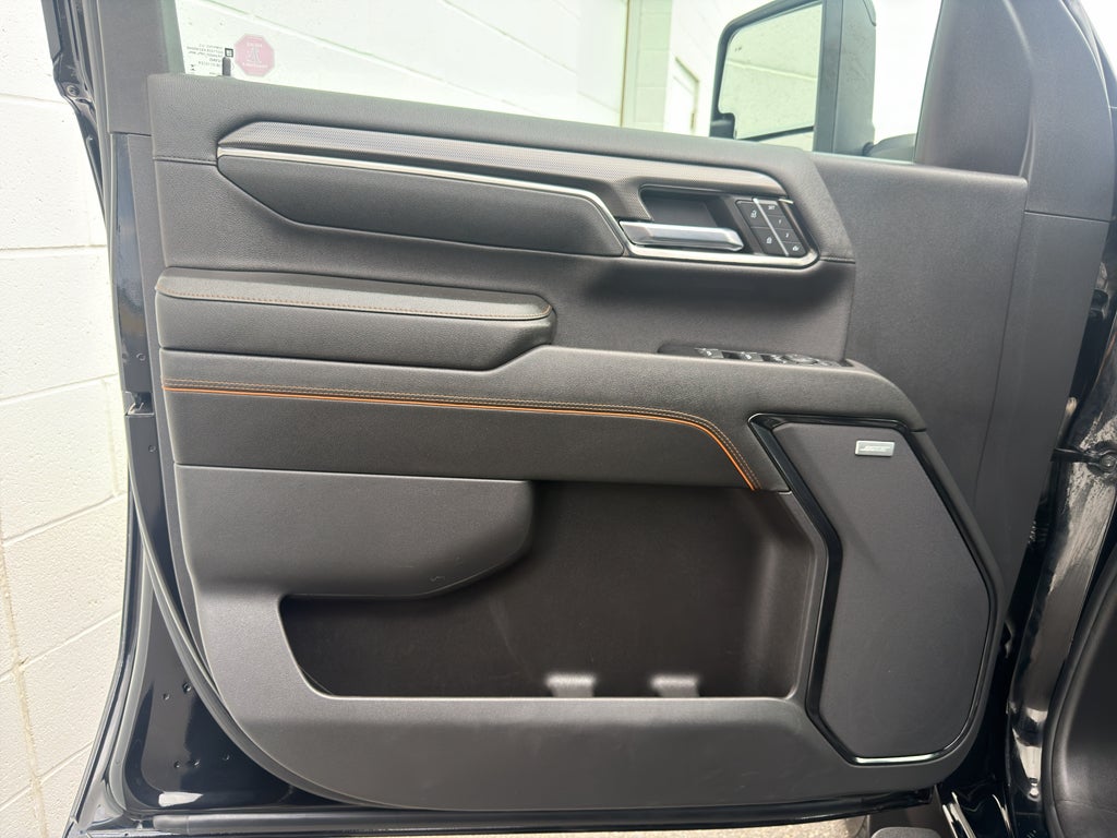 2024 GMC Sierra AT4