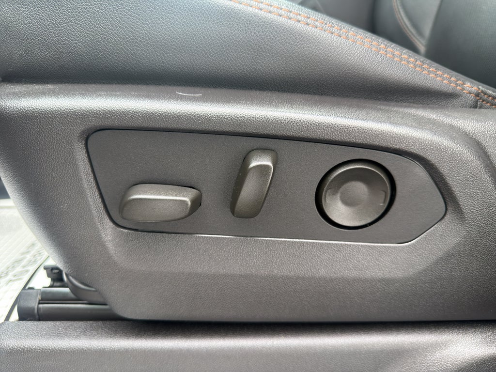 2024 GMC Sierra AT4