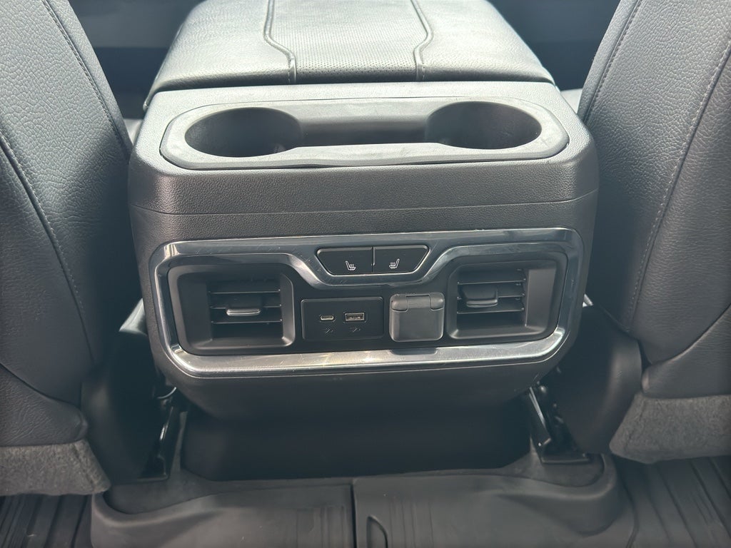 2023 GMC Sierra Denali