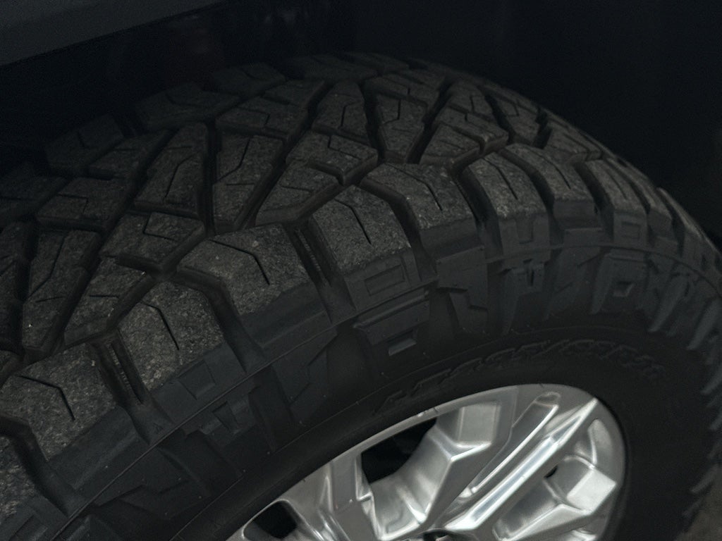 2023 GMC Sierra Denali