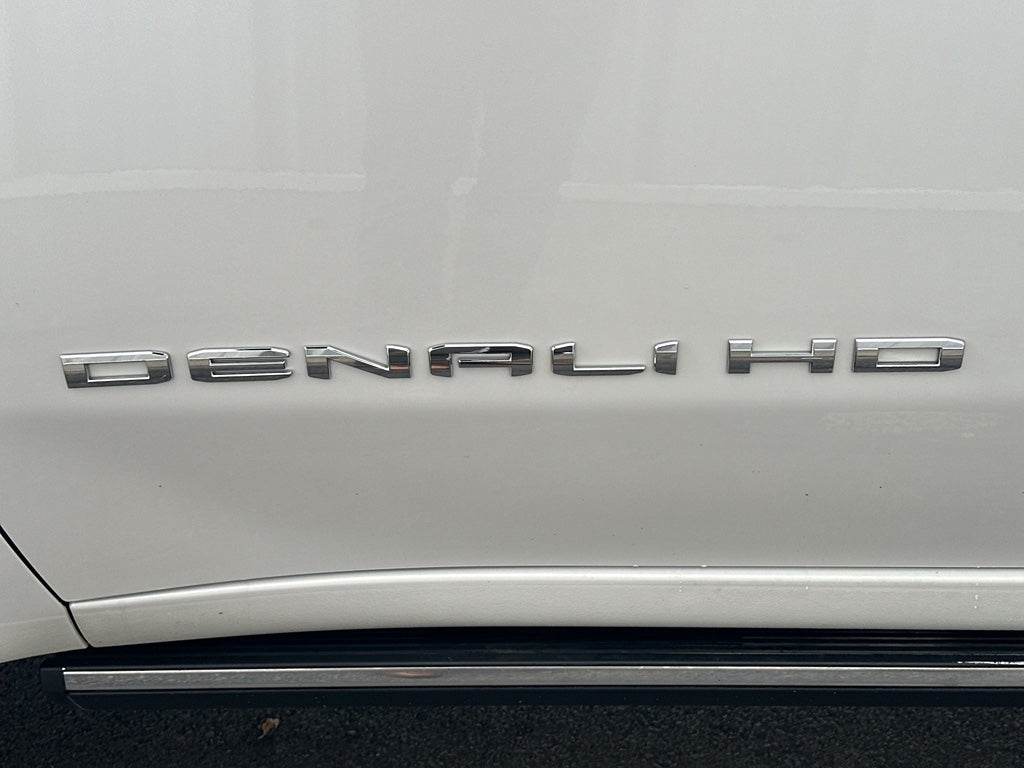 2023 GMC Sierra Denali