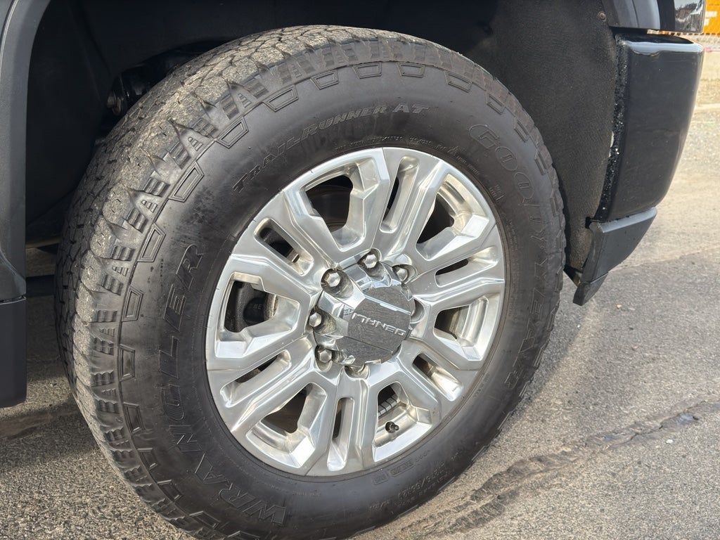 2023 GMC Sierra Denali