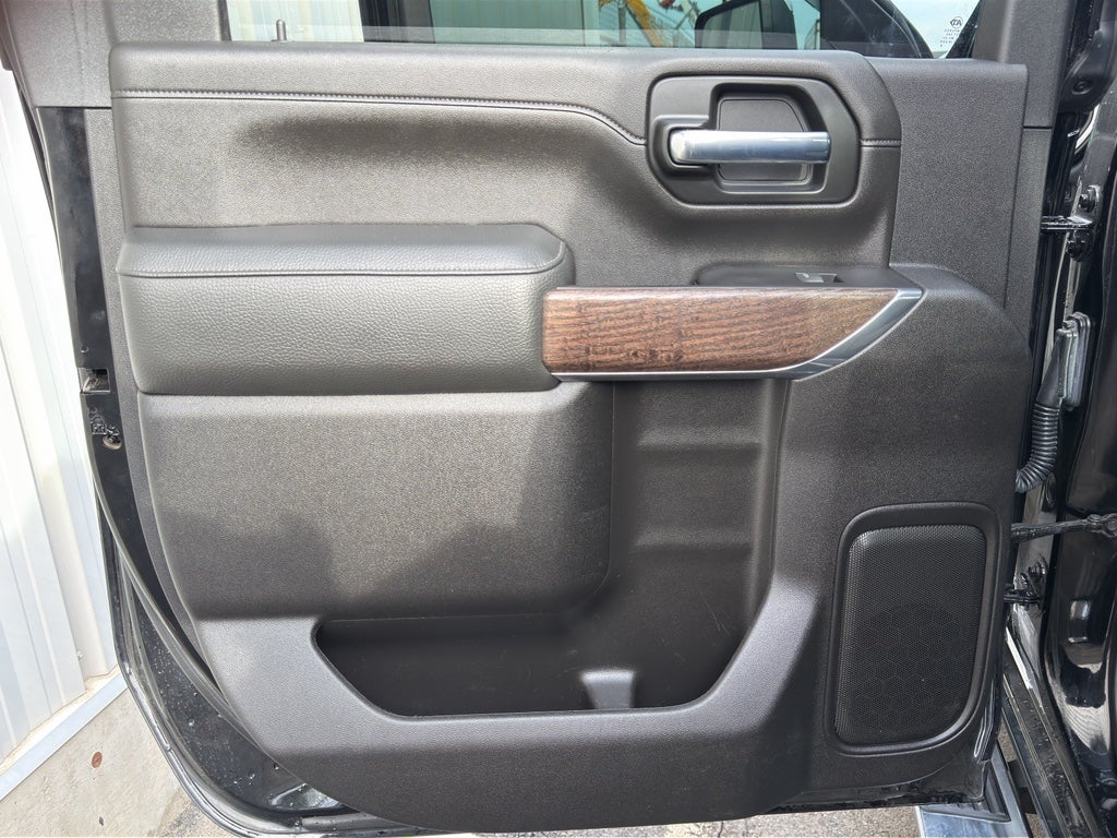 2023 GMC Sierra Denali