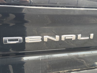 2023 GMC Sierra Denali