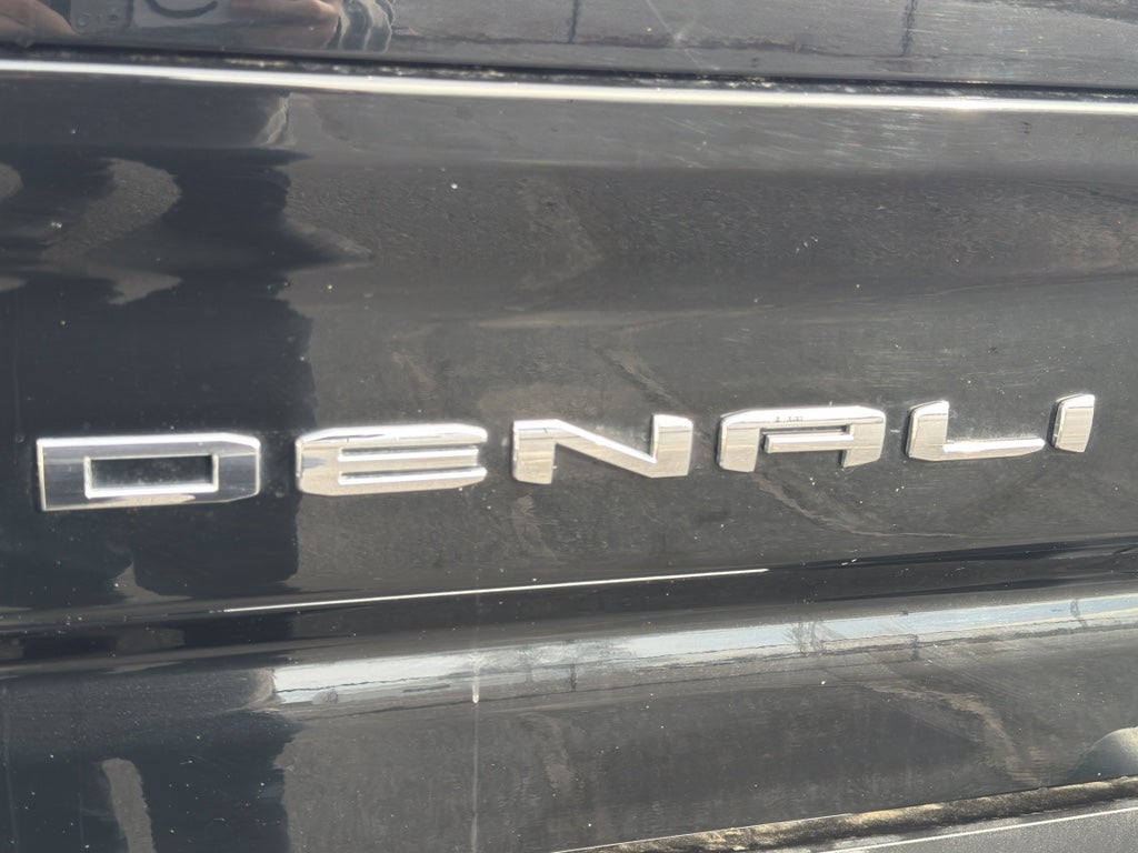 2023 GMC Sierra Denali