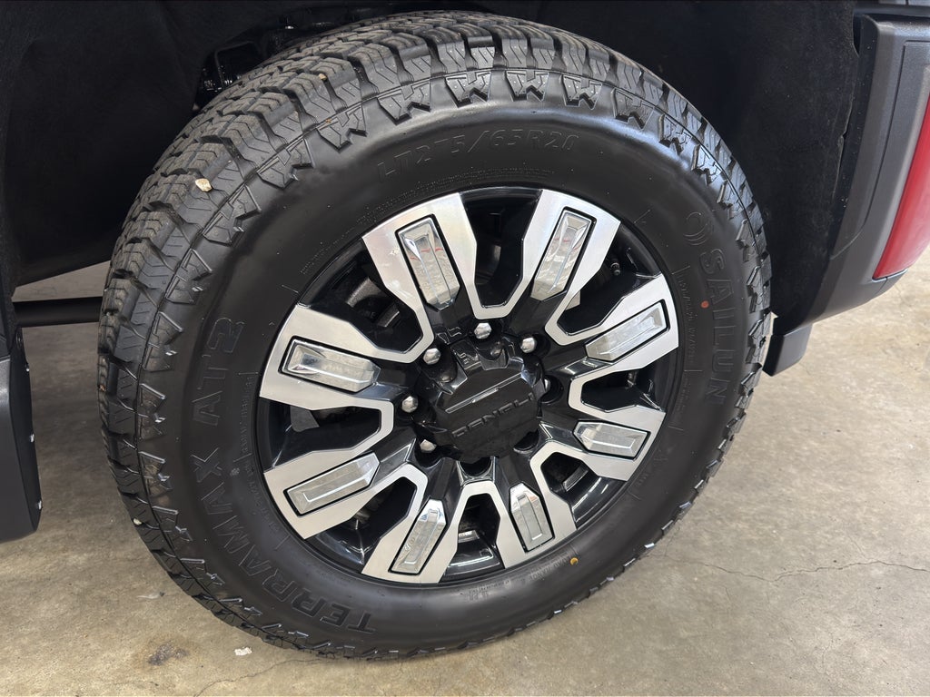 2024 GMC Sierra Denali