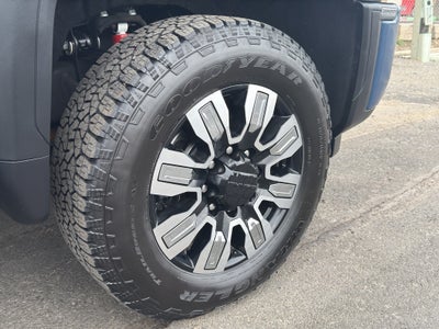 2025 GMC Sierra Denali