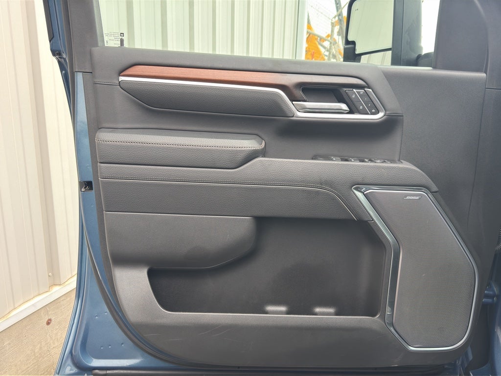 2025 GMC Sierra Denali