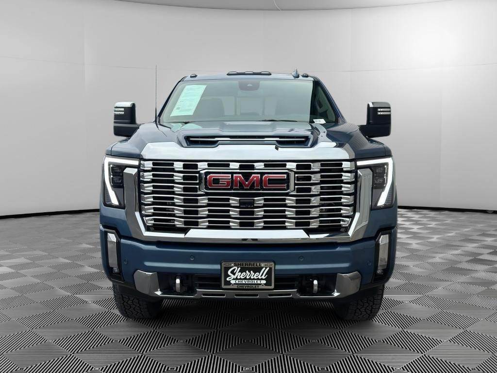 2025 GMC Sierra Denali