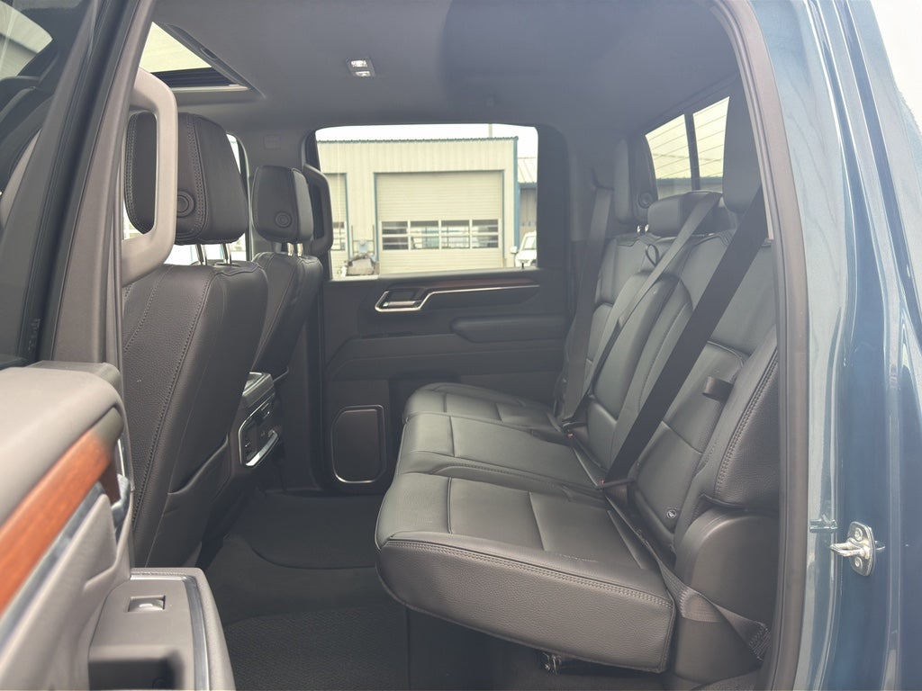 2025 GMC Sierra Denali