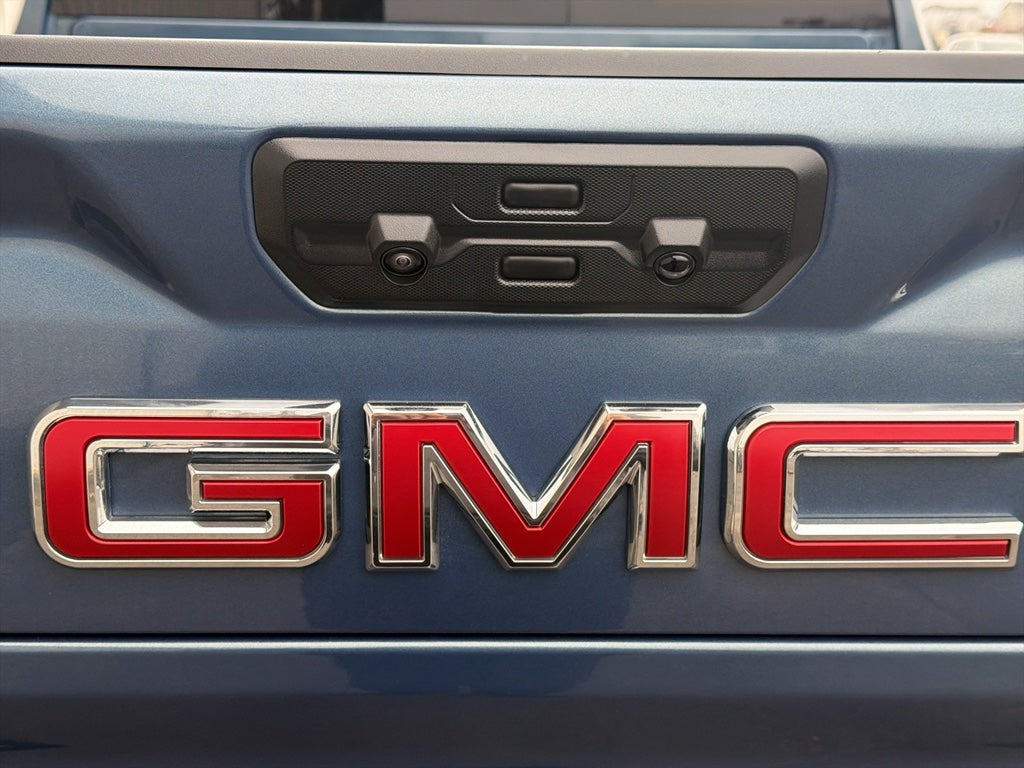 2025 GMC Sierra Denali