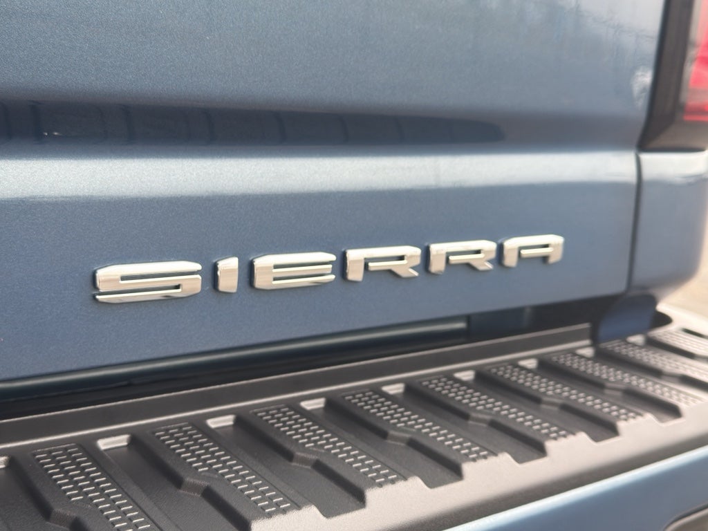 2025 GMC Sierra Denali