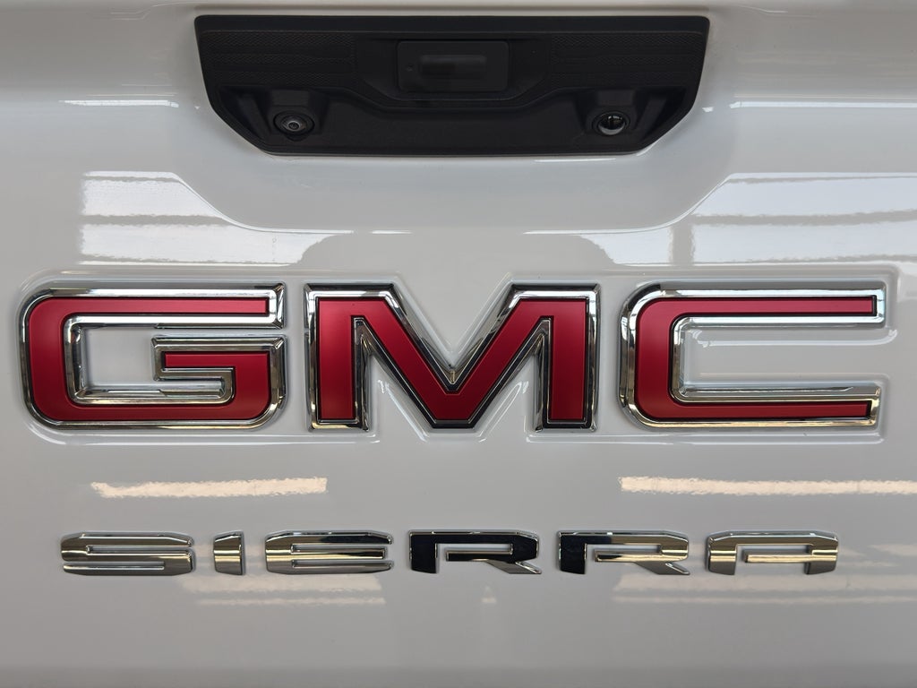 2024 GMC Sierra Pro