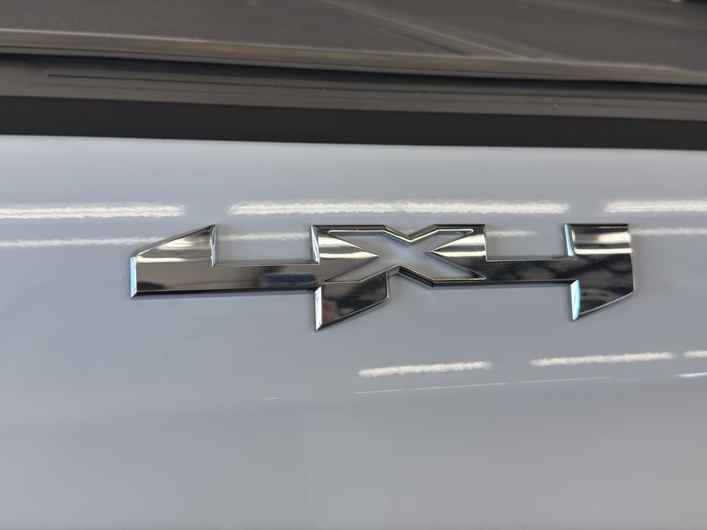 2024 GMC Sierra Pro