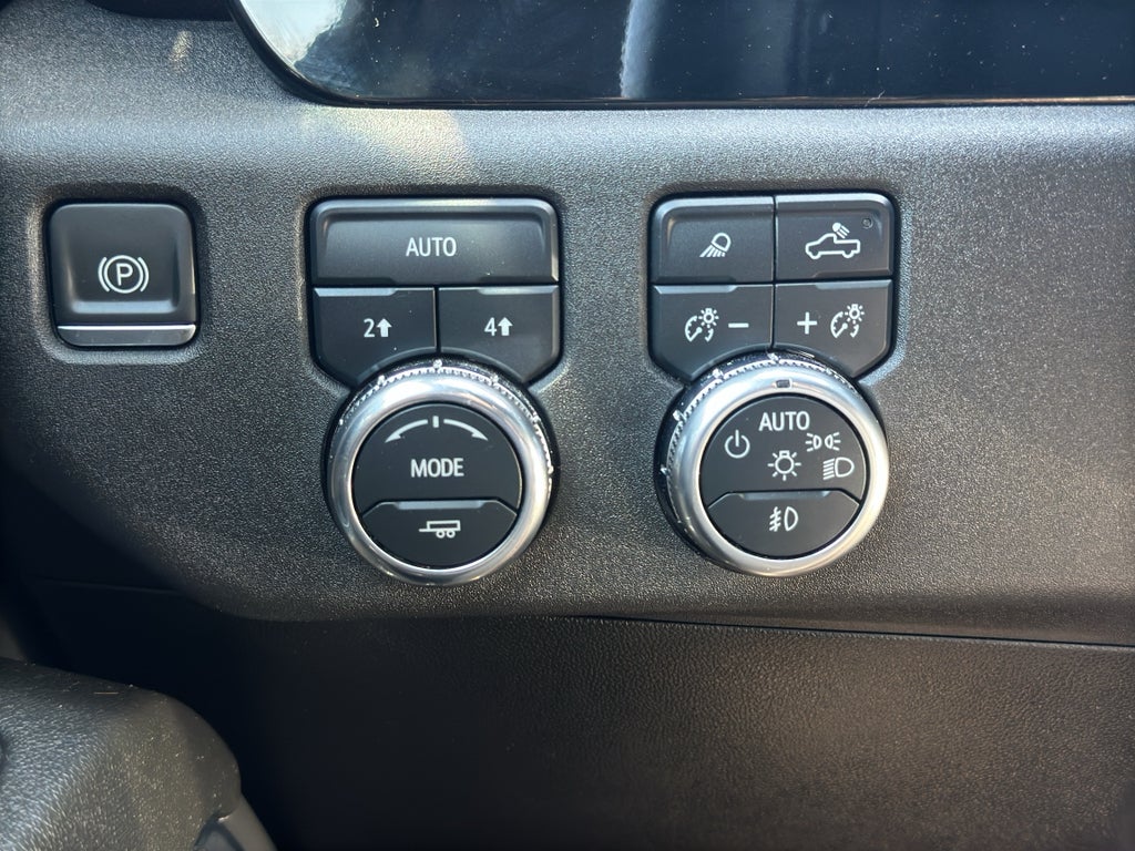2024 GMC Sierra Elevation