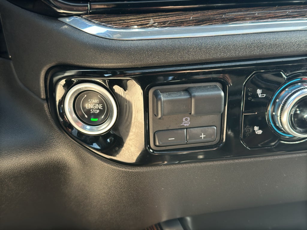 2024 GMC Sierra Elevation