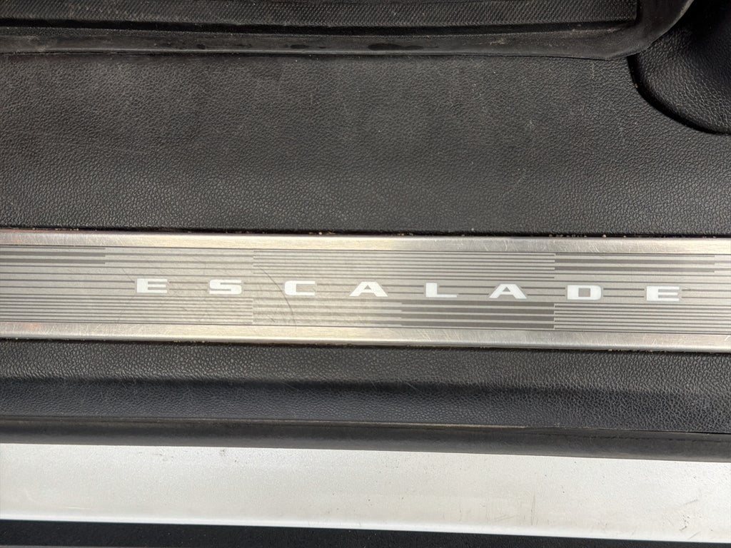 2023 Cadillac Escalade ESV 4WD Sport