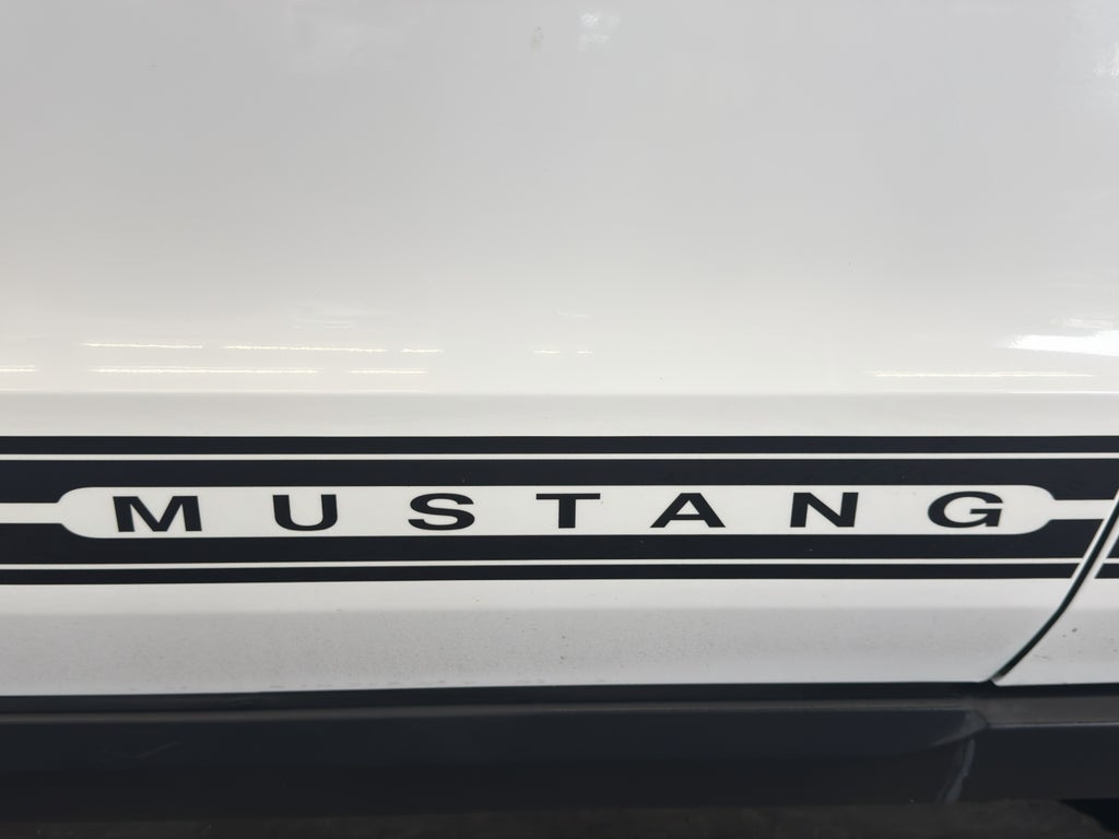 2012 Ford Mustang V6 Premium