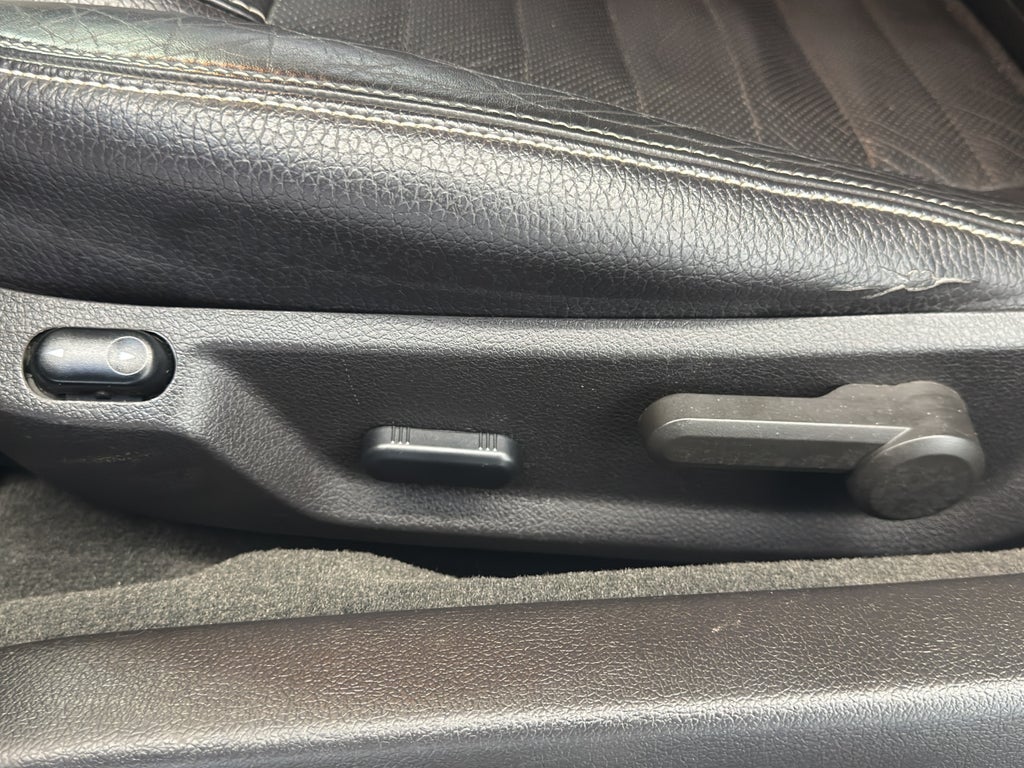 2012 Ford Mustang V6 Premium