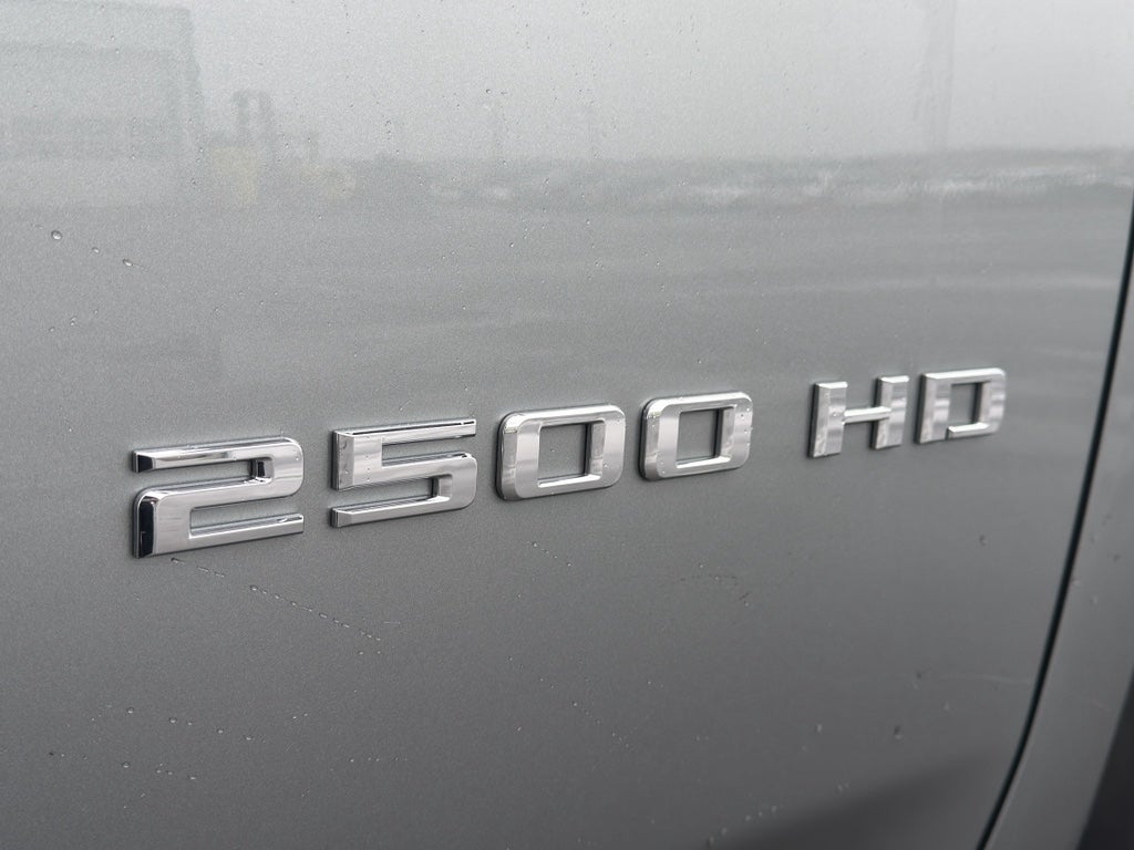 2025 Chevrolet Silverado LTZ