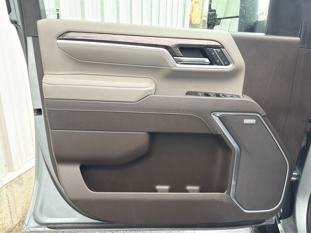 2025 Chevrolet Silverado LTZ