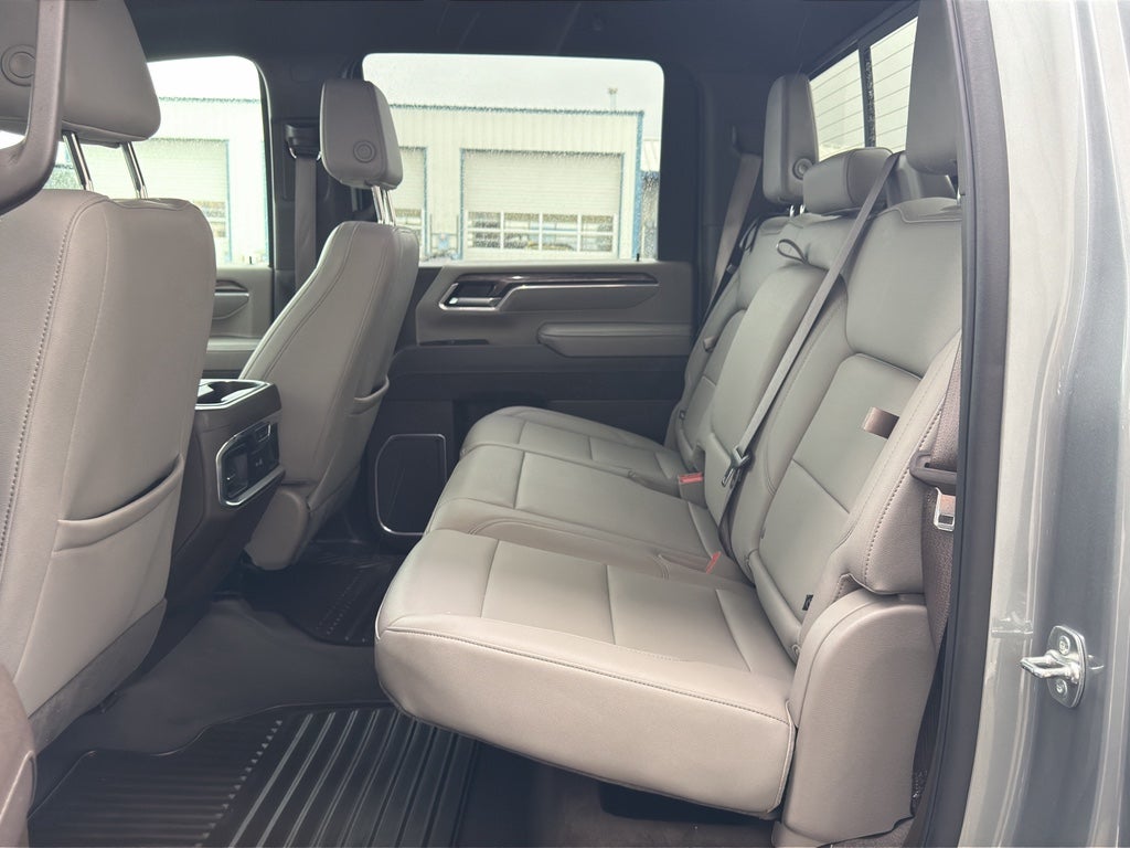 2025 Chevrolet Silverado LTZ