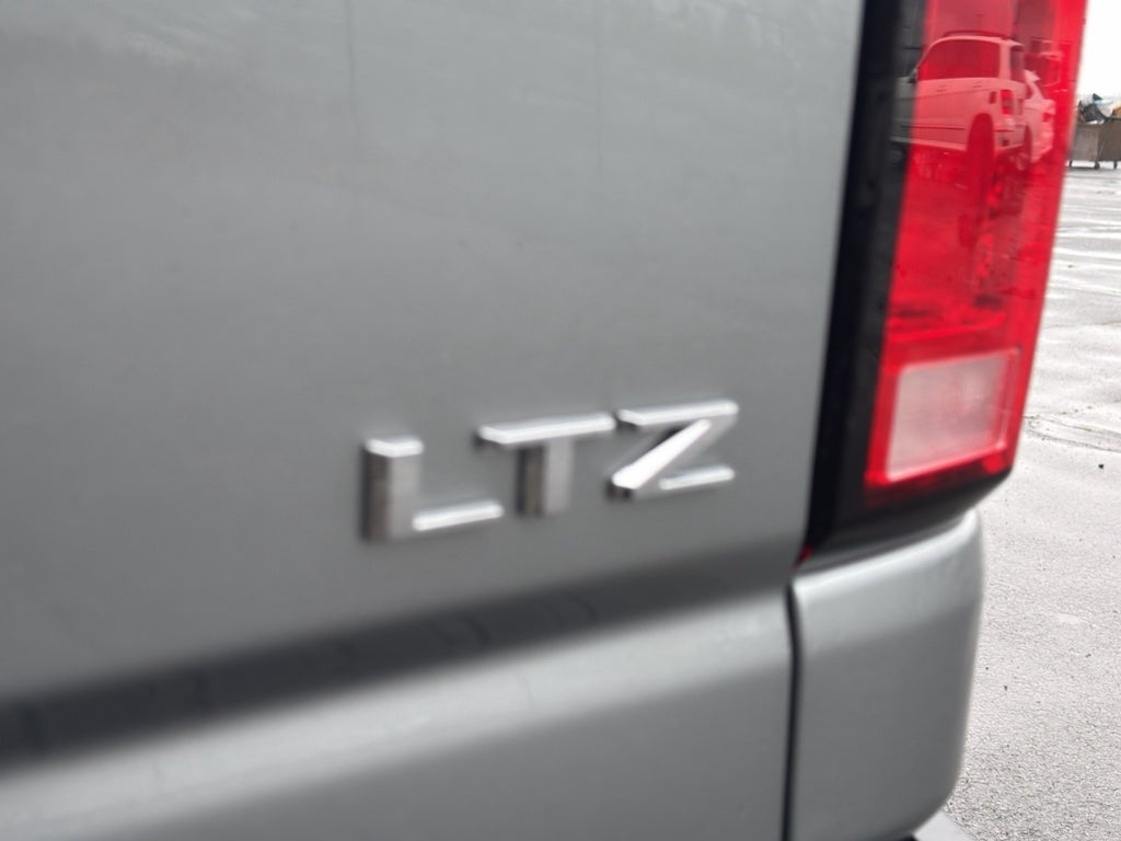 2025 Chevrolet Silverado LTZ