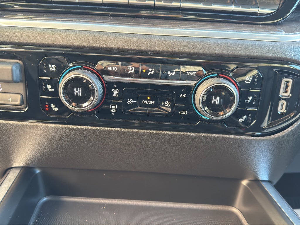 2025 Chevrolet Silverado LTZ